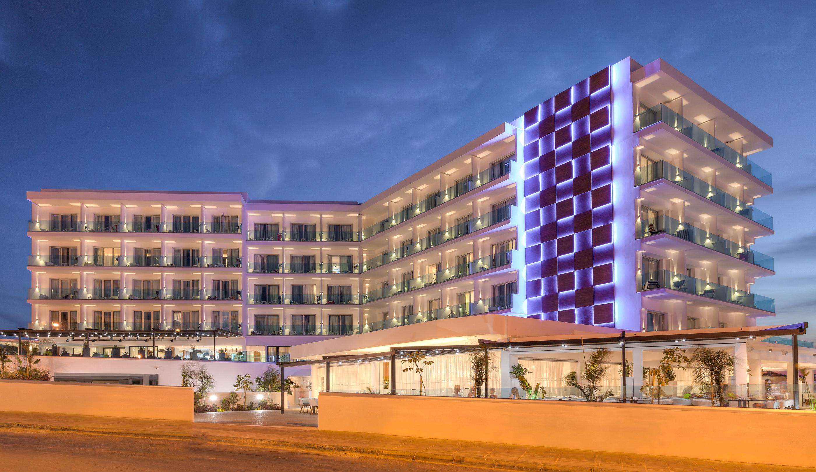 The Blue Ivy Hotel & Suites (Adults Only) Protaras Exterior photo